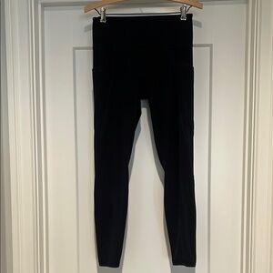 Athleta Black Salutation Stash High Rise Legging